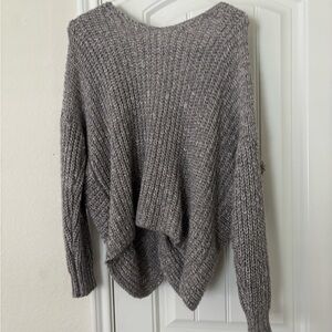 She + Sky Heather Gray V-Neck Sweater